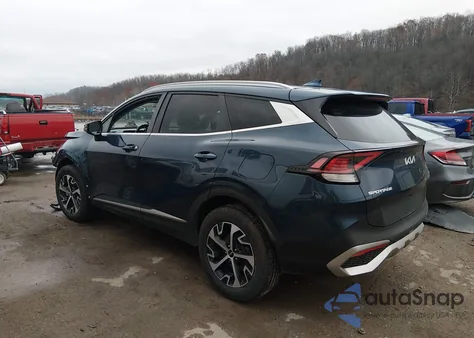 2023 Kia Sportage Hybrid Ex z USA, uszkodzony, nr VIN KNDPVCAG8P7041572